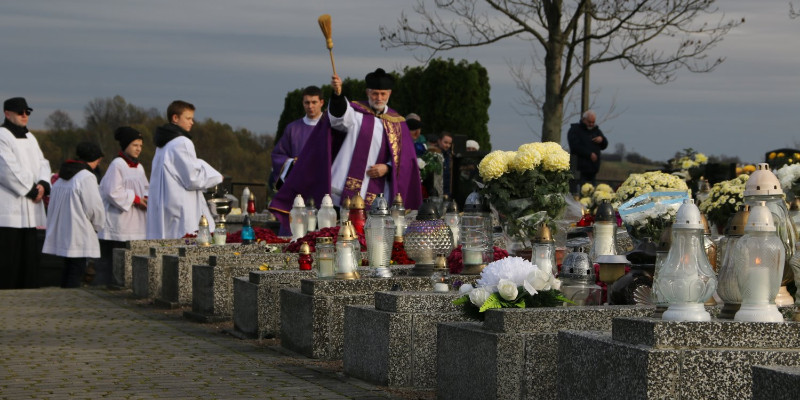 Uroczystość Wszystkich Świętych