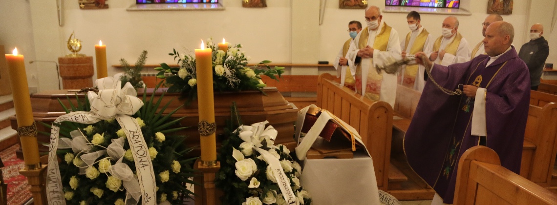 Pogrzeb kustosza klasztoru w Kątach Starych