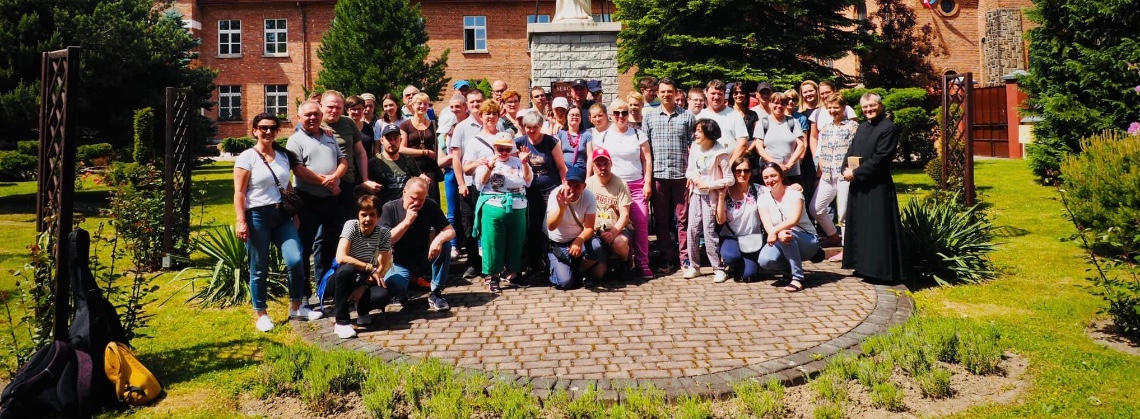 „L'Arche Śledziejowice” w Stadnikach