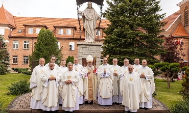 „Pójdźcie za Mną, a sprawię, że staniecie się rybakami ludzi”